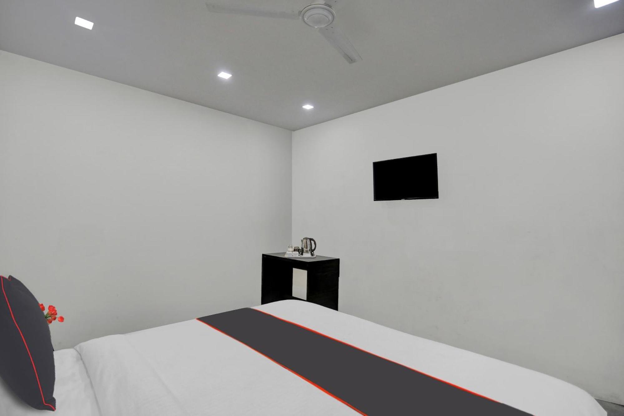 Super Townhouse The Arrow Near Lotus Temple Hotel New Delhi Luaran gambar