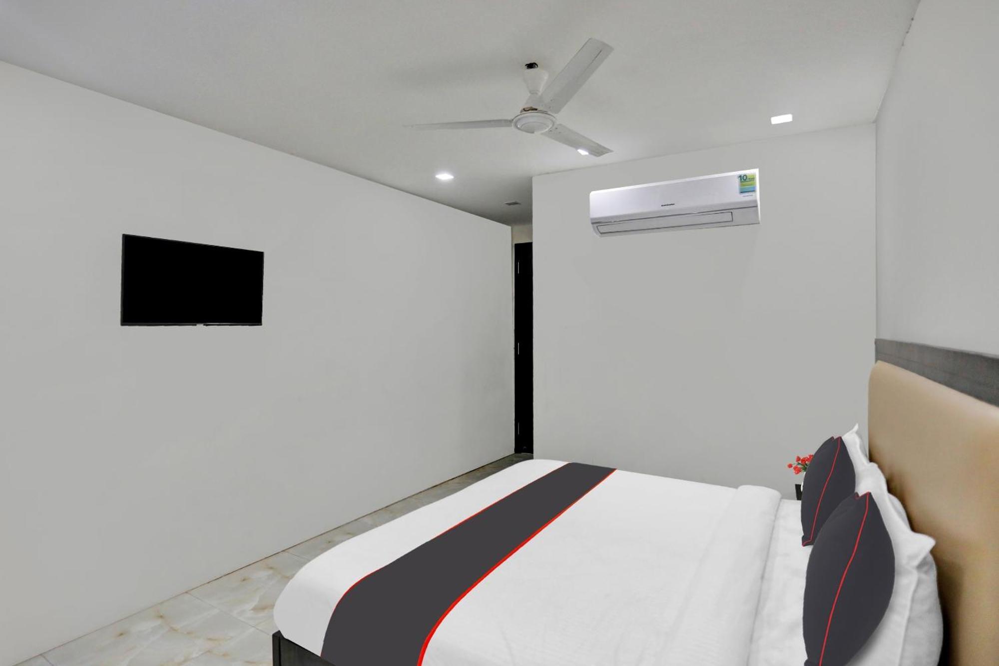 Super Townhouse The Arrow Near Lotus Temple Hotel New Delhi Luaran gambar