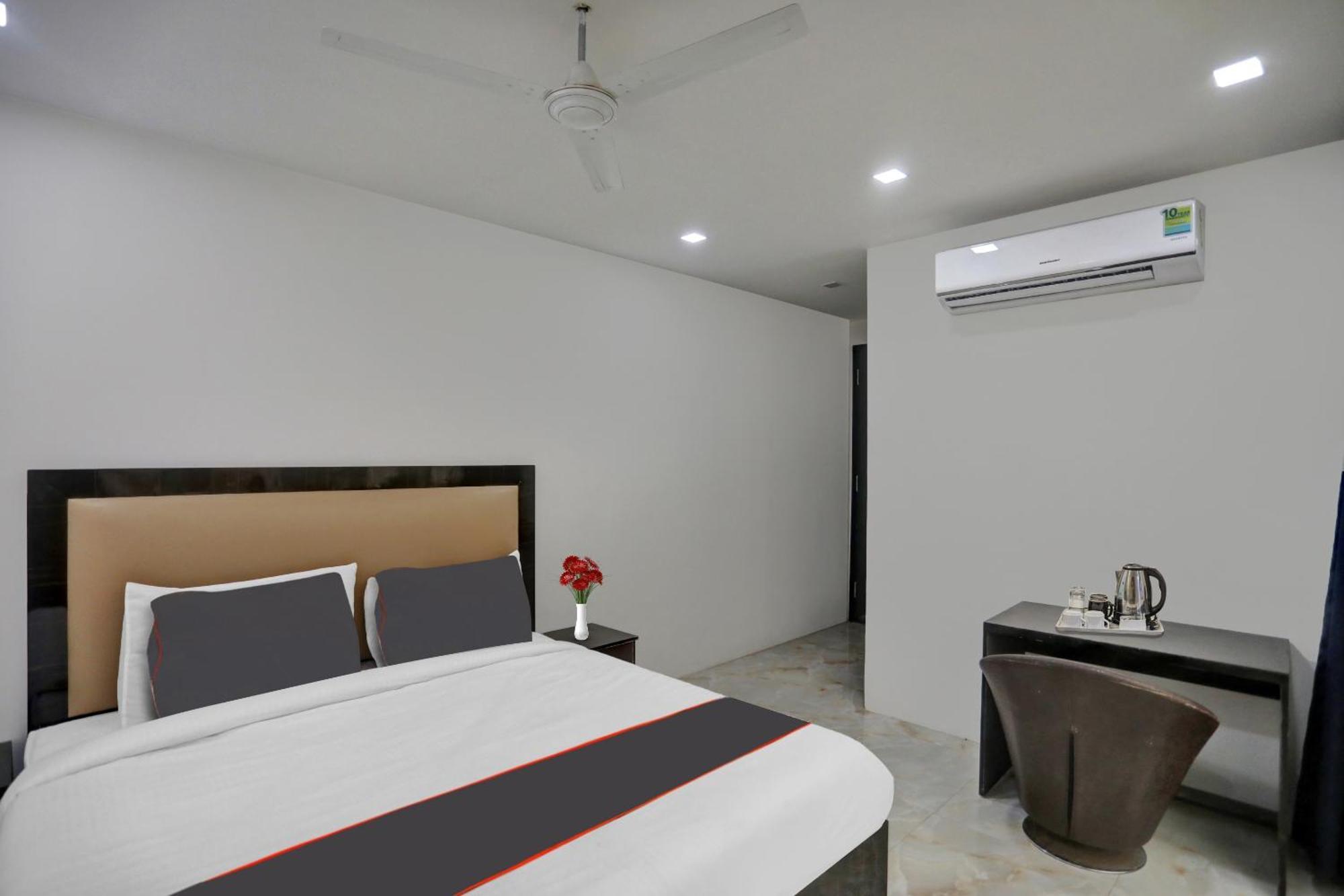 Super Townhouse The Arrow Near Lotus Temple Hotel New Delhi Luaran gambar